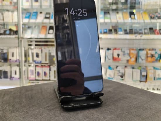 Фото 2: Huawei Pura 70 12/256GB по адресу г. Серов, ул. Ленина 128