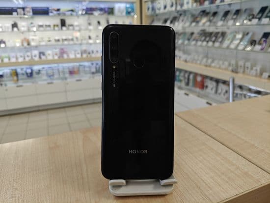 Фото 2: Honor 10i 4/128Gb по адресу г.Красноуральск, ул.Ленина,8а