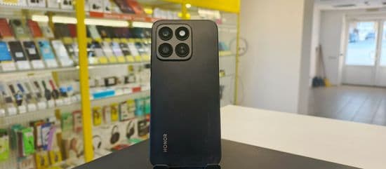 Фото 2: Honor X8c 8/256GB по адресу г.Новая Ляля, ул.Розы Люксембург,69в