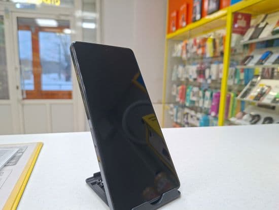 Фото 2: Tecno Camon 30 5G 8/256GB по адресу г.Артемовский, ул.Свободы,42