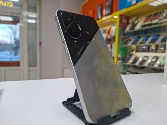 Фото 6: Xiaomi Poco F7 12/256GB по адресу г.Артемовский, ул.Свободы,42