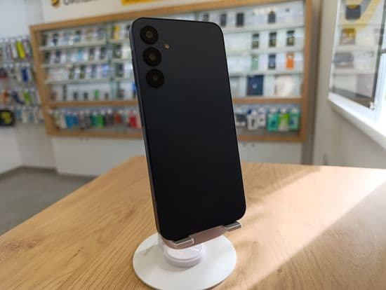 Фото 3: Samsung Galaxy A25 (5G) 6/128GB по адресу г. Верхотурье, ул. Карла Маркса, 3а