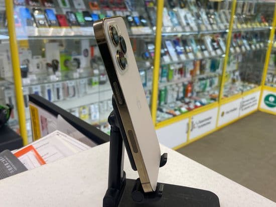 Фото 4: Apple iPhone 13 Pro 128GB по адресу г. Севастополь, Северная, площадь Захарова, 1Ж, «Новая Ярмарка», пав. 7