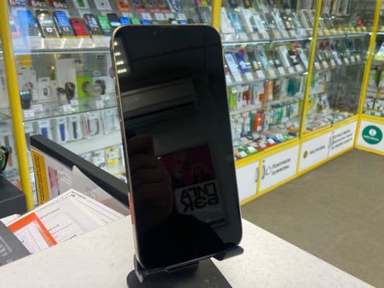 Фото 6: Apple iPhone 13 Pro 128GB по адресу г. Севастополь, Северная, площадь Захарова, 1Ж, «Новая Ярмарка», пав. 7