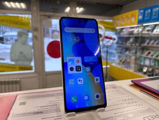 Фото 1: Tecno Spark 10 pro 4/128Gb по адресу г. Нижний Тагил, ул. Фрунзе, 37б к2