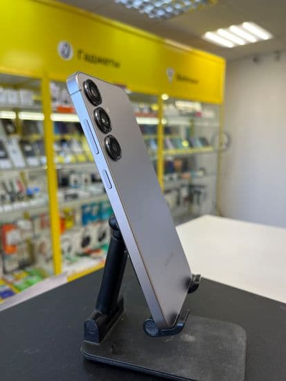 Фото 4: Samsung Galaxy S25 Plus 12/256GB по адресу г.Кировград, ул.Свердлова,70