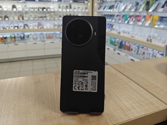 Фото 3: Tecno CAMON 30 Pro (5G) 12/256GB по адресу г.Красноуральск, ул.Ленина,8а