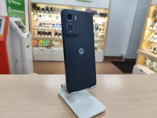 Фото 1: Motorola moto g05 4/128GB по адресу г.В.Тагил, ул.Ново-Уральская,52