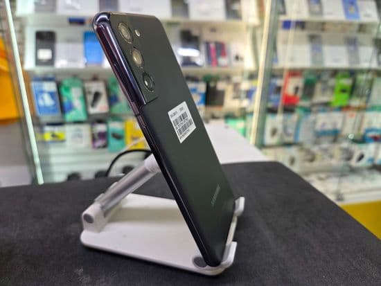 Фото 1: Samsung Galaxy S21 5G 8/256GB по адресу г. Новая Ляля, ул. Розы Люксембург, 69в