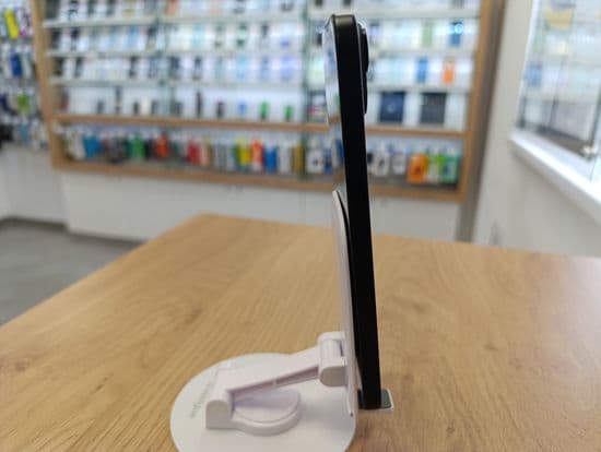 Фото 2: Apple iPhone 15 Plus 256GB по адресу г.Верхотурье, ул.Карла Маркса,3а