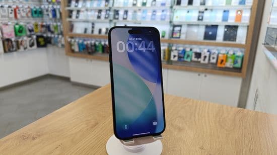 Фото 4: Apple iPhone 15 Plus 256GB по адресу г.Верхотурье, ул.Карла Маркса,3а