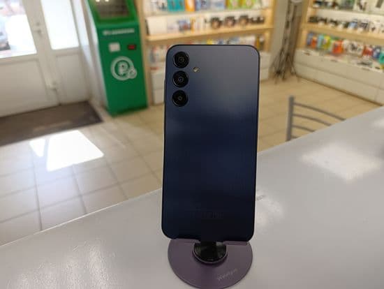 Фото 3: Samsung Galaxy A25 (5G) 6/128GB по адресу г. Нижний Тагил, ул. Металлургов, 50Б