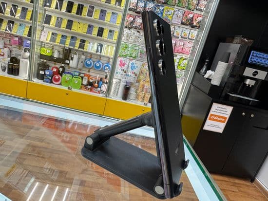 Фото 1: Samsung Galaxy S22 Ultra 5G 8/128GB по адресу г.Н.Тагил, ул.Металлургов,58а