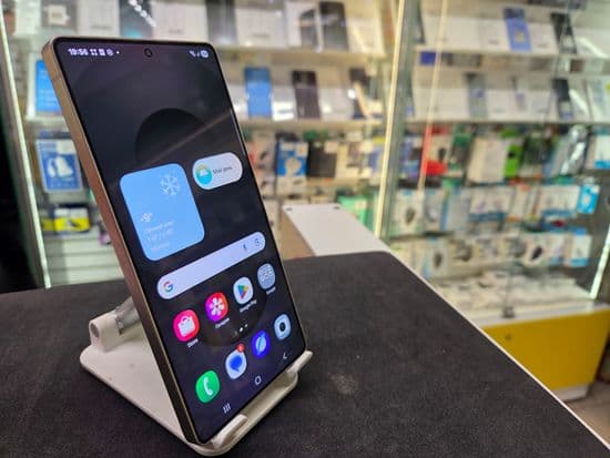 Фото 8: Samsung Galaxy S25 Ultra 12/512GB по адресу г.Серов, ул.Ленина,215