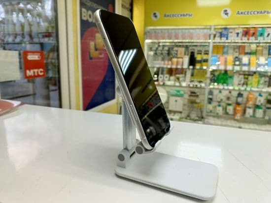 Фото 2: Apple iPhone 11 64Gb по адресу г.Севастополь, пр-т Окт.революции,61 пав.2-4