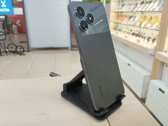 Фото 1: Realme Note 50 4/128GB по адресу г. Нижний Тагил, пр-т Вагоностроителей, 21