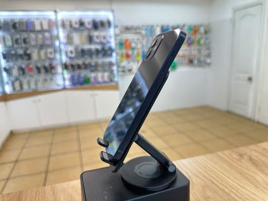 Фото 2: Apple iPhone 12 128GB по адресу г. Нижний Тагил, ул. Садовая, 2