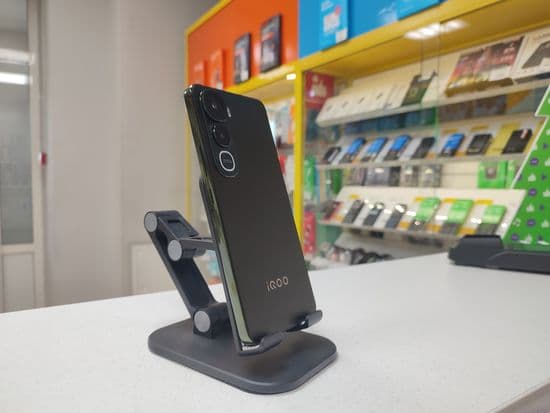 Фото 5: iQoo Z10 Lite 8/128GB по адресу г. Артемовский, ул. Свободы, 42