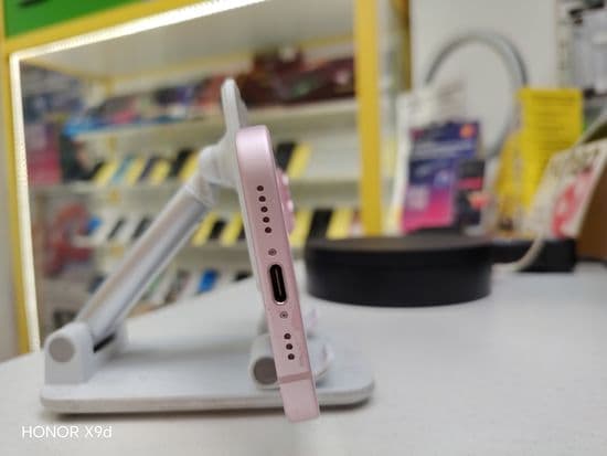 Фото 3: Apple iPhone 15 128GB по адресу г.Н.Тагил, пр-т Мира,71
