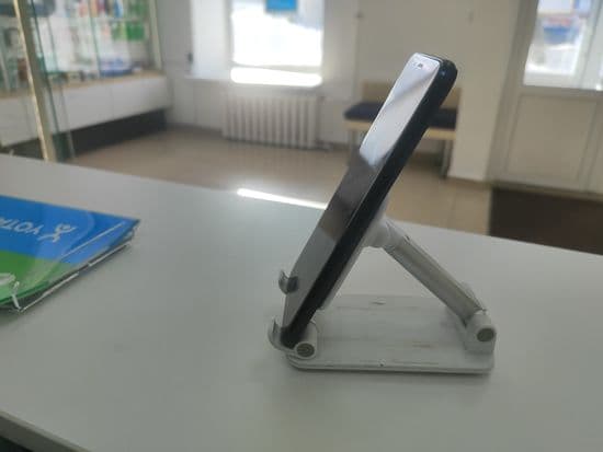 Фото 2: Honor 9 Lite 4/64GB по адресу г.Н.Тагил, пр-кт Вагоностроителей, д. 21