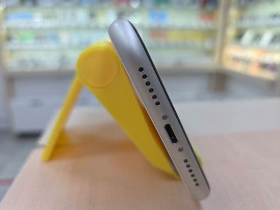 Фото 1: Apple iPhone 11 64Gb по адресу г.Карпинск, ул.Мира,65