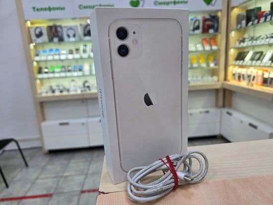 Фото 2: Apple iPhone 11 64Gb по адресу г.Карпинск, ул.Мира,65