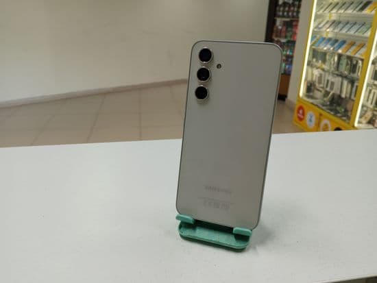 Фото 3: Samsung Galaxy A54 (5G) 6/128GB по адресу г.Н.Тагил, ул.Зари,21