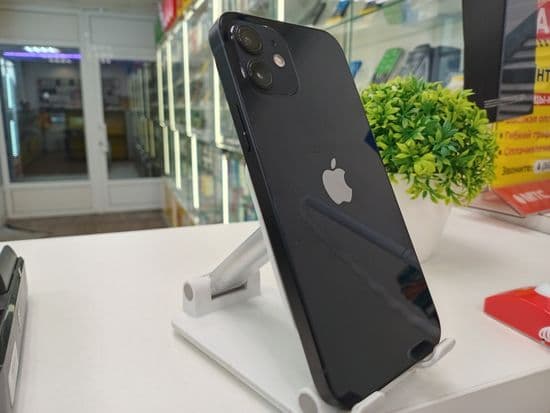 Фото 3: Apple iPhone 12 128GB по адресу г. Нижний Тагил, ул. Металлургов, 50Б