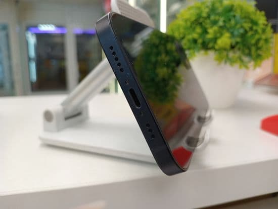 Фото 6: Apple iPhone 12 128GB по адресу г. Нижний Тагил, ул. Металлургов, 50Б