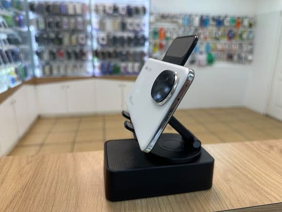 Фото 2: Honor 200 8/256GB по адресу Нижний Тагил, ул. Садовая, д. 2