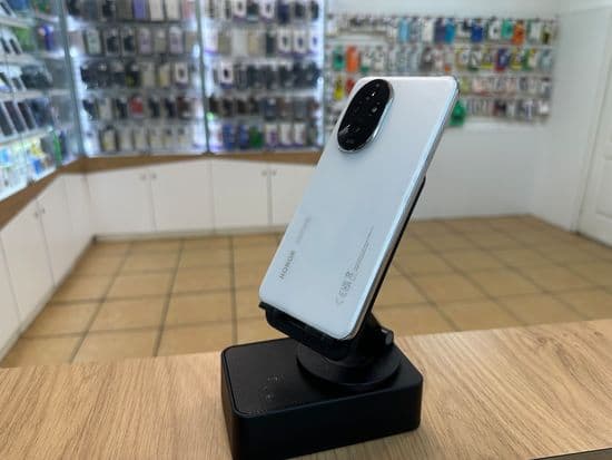 Фото 4: Honor 200 8/256GB по адресу Нижний Тагил, ул. Садовая, д. 2