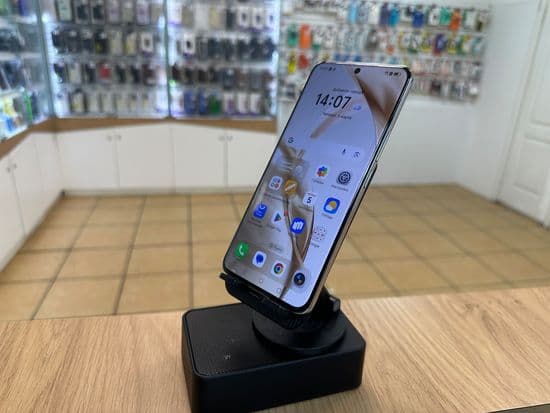 Фото 5: Honor 200 8/256GB по адресу Нижний Тагил, ул. Садовая, д. 2