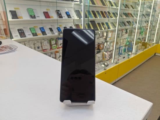 Фото 1: Tecno POVA 6 Pro 5G 8/256GB по адресу г.Кушва, ул.Строителей,12