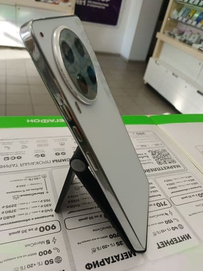 Фото 6: Tecno Camon 30 5G 8/256GB по адресу г.Кушва, ул.Строителей,6