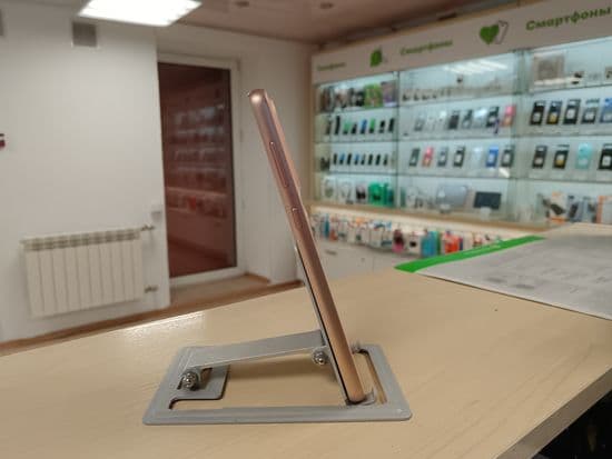 Фото 1: Samsung Galaxy A33 5G 6/128GB по адресу г. Нижняя Тура, ул. Усошина, 1