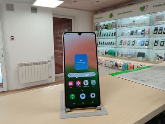 Фото 2: Samsung Galaxy A33 5G 6/128GB по адресу г. Нижняя Тура, ул. Усошина, 1