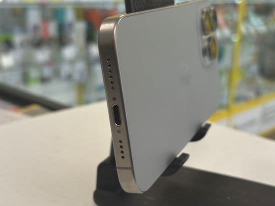 Фото 3: Apple iPhone 15 Pro Max 256GB по адресу г.Красноуральск, ул.Янкина,16, ост.компл.Больничный