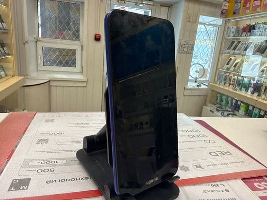 Фото 4: Honor 8S 2/32GB по адресу г.В.Тура, ул. Иканина, 90