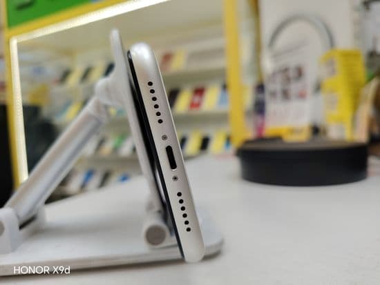 Фото 2: Apple iPhone 11 64Gb по адресу г.Н.Тагил, пр-т Мира,71