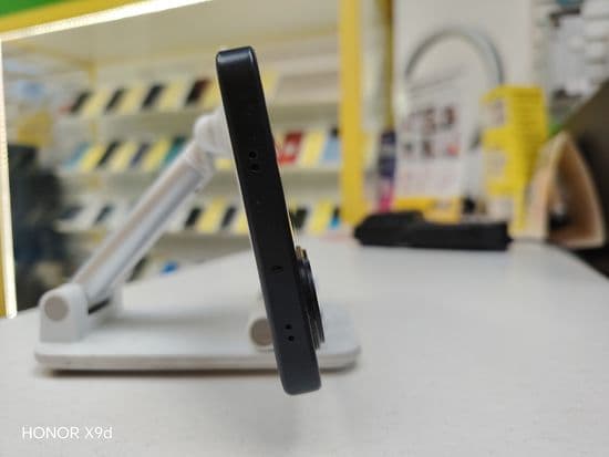 Фото 1: Xiaomi Poco X7 Pro 12/512GB (жёлтый) по адресу г.Н.Тагил, пр-т Мира,71