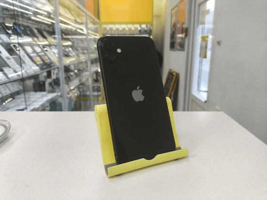 Фото 1: Apple iPhone 11 64Gb по адресу г.Краснотурьинск, ул.Рюмина,1