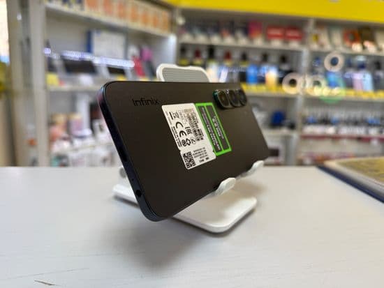 Фото 2: Infinix HOT 60 PRO 8/256GB по адресу г.Севастополь, Северная, площадь Захарова, 1Ж, «Новая Ярмарка», пав. 7