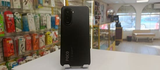 Фото 3: Xiaomi POCO M7 8/256GB по адресу г. Невьянск, ул. Ленина, 15а
