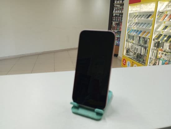 Фото 2: Apple iPhone 15 256GB по адресу г.Н.Тагил, ул.Зари,21