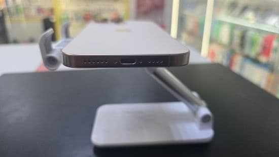 Фото 1: Apple iPhone 16 Pro Max 256GB по адресу г.Н.Тагил, ул.Ильича,23а