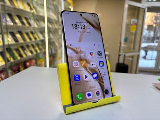 Фото 6: Honor 200 8/256GB по адресу г.Н.Тура, Усошина,6