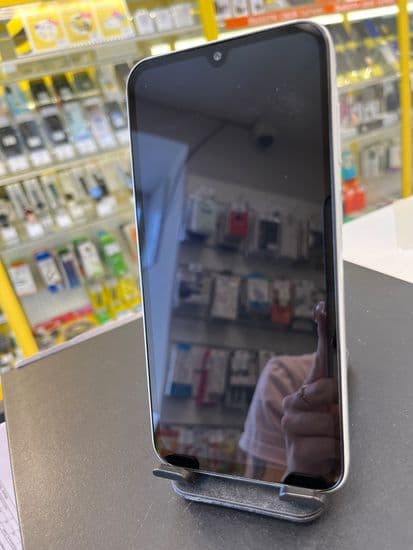 Фото 3: Samsung Galaxy A15 4/128GB по адресу г. Кировград, ул. Свердлова, 70