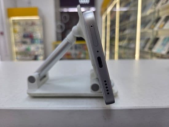 Фото 3: iQoo Z10 Lite 8/128GB по адресу г. Нижний Тагил, пр-т Вагоностроителей, 21