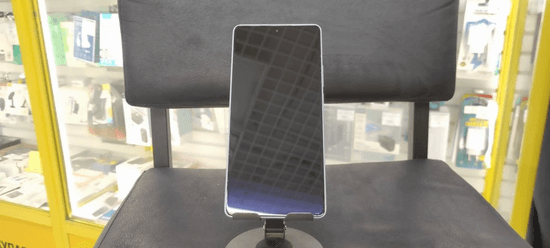 Фото 3: Xiaomi Redmi Note 12 Turbo 12/512GB по адресу г. Верхняя Салда, ул. Сабурова, 6