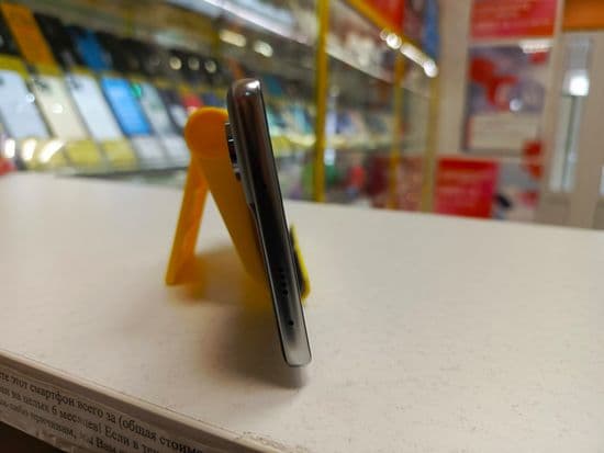 Фото 2: Tecno Camon 40 8/256GB по адресу г. В.Тагил, ул. Ленина, 92